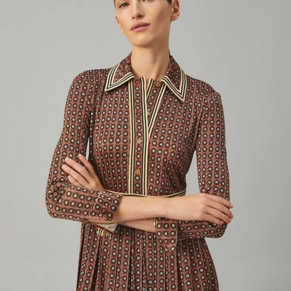 TORY BURCH Silk Blend Pleated Skirt Sun Prints All Over Dress Size Small - Picture 2 of 16